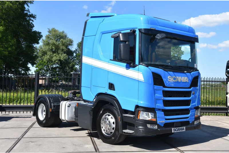 Scania R450 NGS 4x2 - RETARDER - 455 TKM - HYDRAULIC SYSTEM - ACC - NAVI - DIFF. LOCK - EXCELLENT CONDITION - - مقطورة السحب: صورة 2 Scania R450 NGS 4x2 - RETARDER - 455 TKM - HYDRAULIC SYSTEM - ACC - NAVI - DIFF. LOCK - EXCELLENT CONDITION - - مقطورة السحب: صورة 2