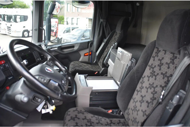 Scania R530 V8 NGS 4x2 - ADR FL - RETARDER - 253 TKM - ACC - NAVI - PTO - DIFF. LOCK - EXCELLENT CONDITION - - مقطورة السحب: صورة 5 Scania R530 V8 NGS 4x2 - ADR FL - RETARDER - 253 TKM - ACC - NAVI - PTO - DIFF. LOCK - EXCELLENT CONDITION - - مقطورة السحب: صورة 5
