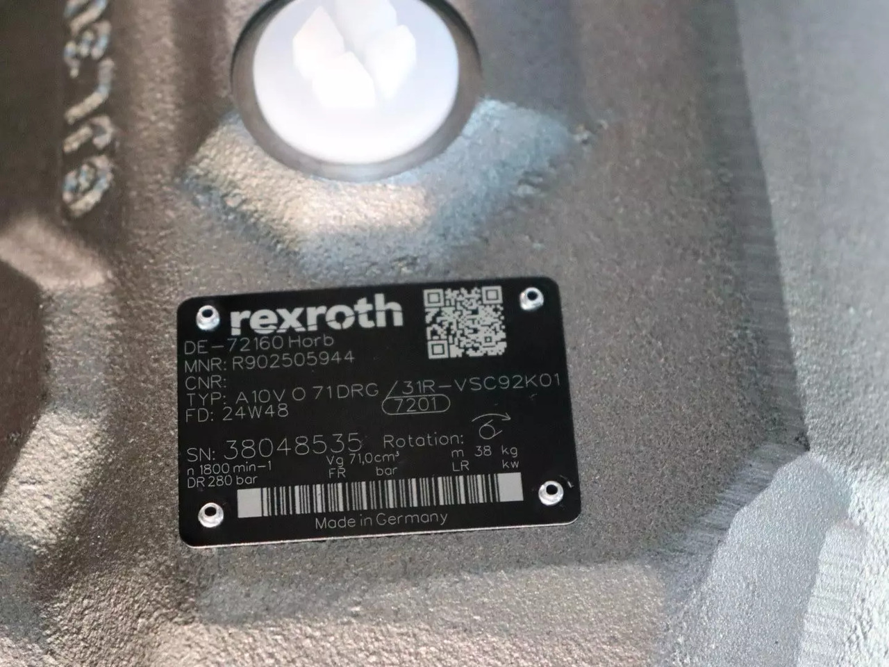 REXROTH A10VO71DRG/31R-VSC92K01 - مضخة هيدروليكية - معدات المناولة: صورة 4 REXROTH A10VO71DRG/31R-VSC92K01 - مضخة هيدروليكية - معدات المناولة: صورة 4