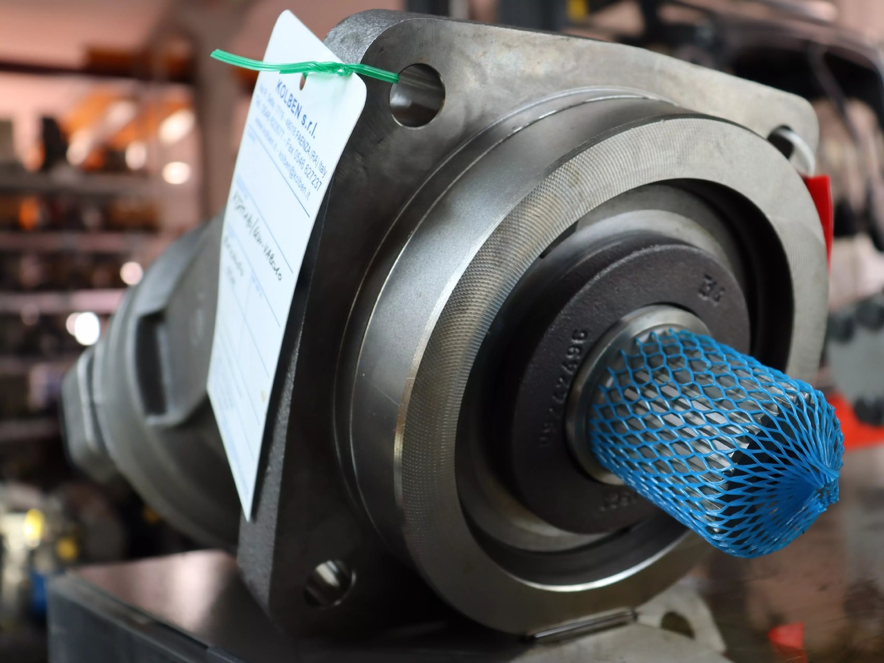 REXROTH A2FM180/61W-VAB010 - موتور هيدروليكي - معدات المناولة: صورة 1 REXROTH A2FM180/61W-VAB010 - موتور هيدروليكي - معدات المناولة: صورة 1