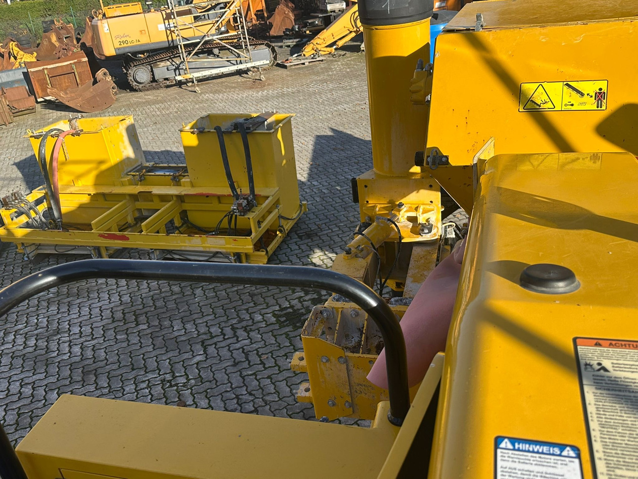 GOMACO 3300 - آلة رصف الخرسانة: صورة 4 GOMACO 3300 - آلة رصف الخرسانة: صورة 4