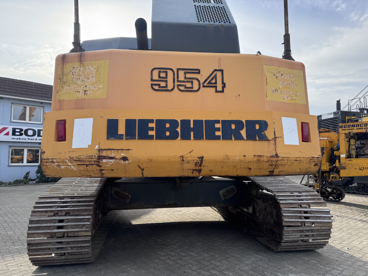 LIEBHERR R954BHDW material handler with elevation cab - آلة التعامل مع النفايات: صورة 4 LIEBHERR R954BHDW material handler with elevation cab - آلة التعامل مع النفايات: صورة 4