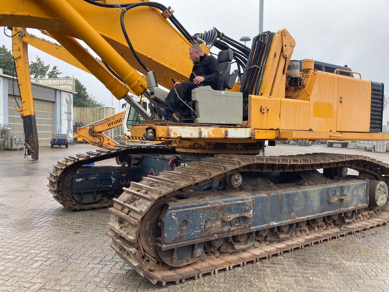 LIEBHERR R964BEW - حفار زاحف: صورة 2 LIEBHERR R964BEW - حفار زاحف: صورة 2