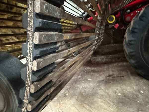 Grimme CS 150 RotaPower - حصادة البطاطس: صورة 4 Grimme CS 150 RotaPower - حصادة البطاطس: صورة 4