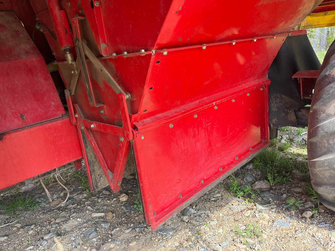 Grimme SE 85-55-UB - آلات الحصاد: صورة 5 Grimme SE 85-55-UB - آلات الحصاد: صورة 5