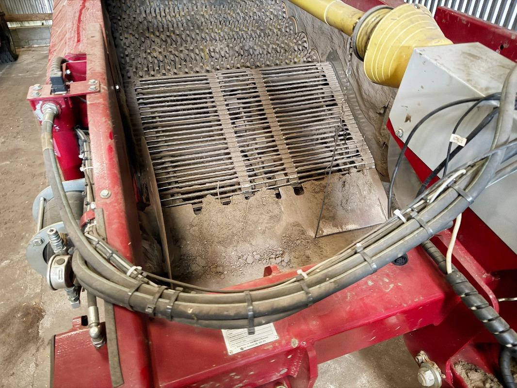 Scanstone ScanStone 4215 SDH-ES - حصادة البطاطس: صورة 4 Scanstone ScanStone 4215 SDH-ES - حصادة البطاطس: صورة 4