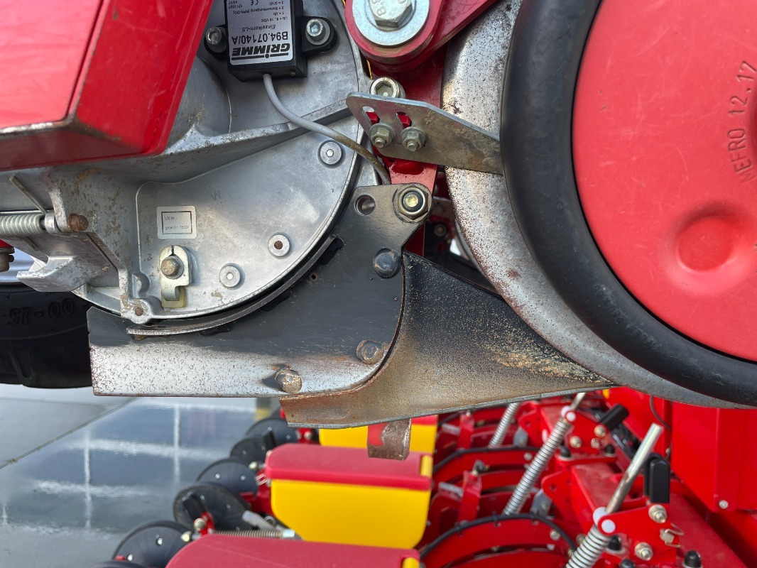 Grimme MATRIX - آلة البذر: صورة 5 Grimme MATRIX - آلة البذر: صورة 5