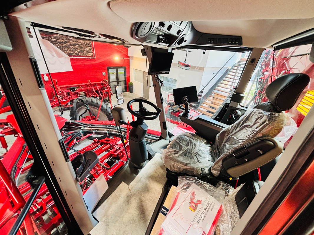 Grimme VARITRON 470 GEN III - آلات الحصاد: صورة 3 Grimme VARITRON 470 GEN III - آلات الحصاد: صورة 3