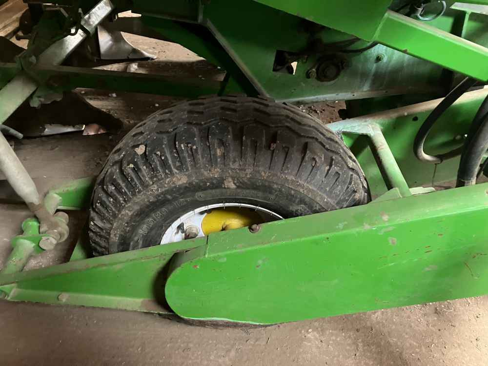 Standen Standen BB2/H200, 2 Row, Mounted, Cup, Potato Planter - آلات الحصاد: صورة 3 Standen Standen BB2/H200, 2 Row, Mounted, Cup, Potato Planter - آلات الحصاد: صورة 3
