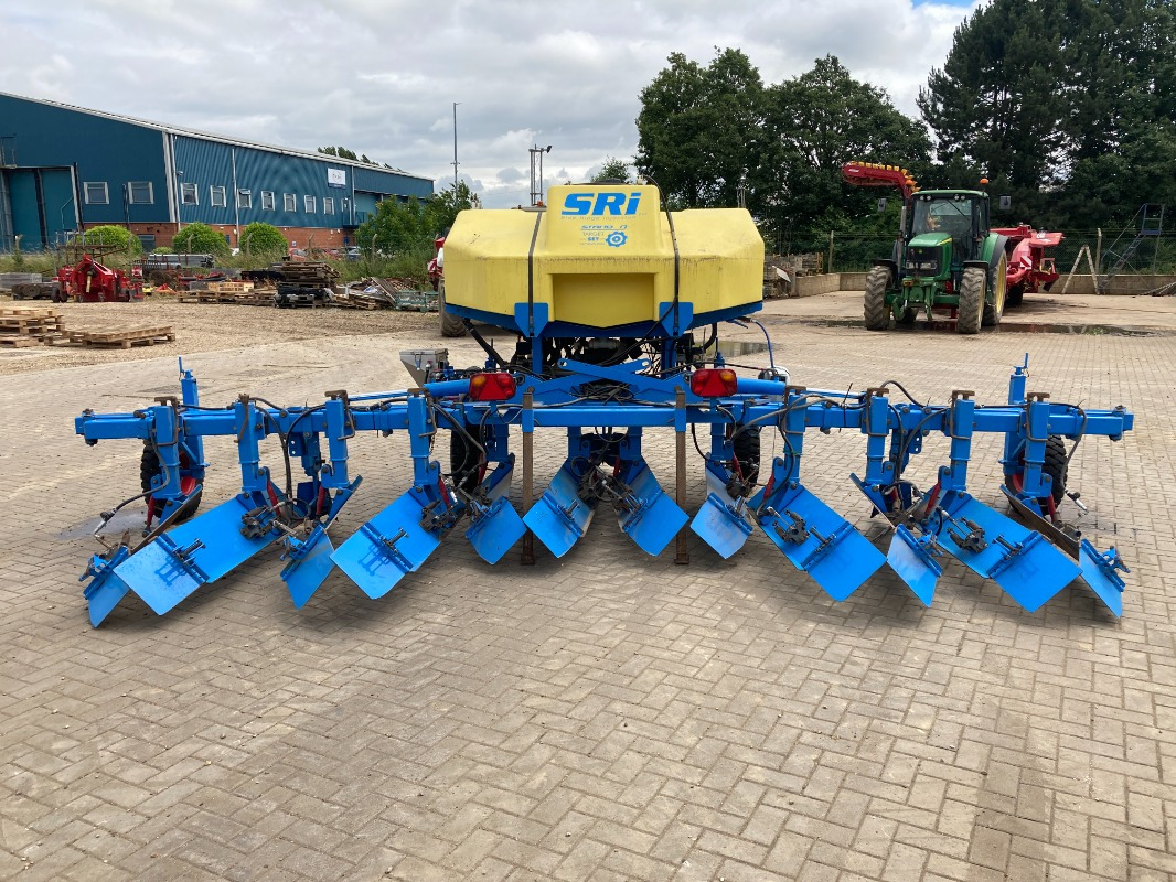 Standen Standen Target SRI Liquid Fertiliser Injection - آلات الحصاد: صورة 1 Standen Standen Target SRI Liquid Fertiliser Injection - آلات الحصاد: صورة 1