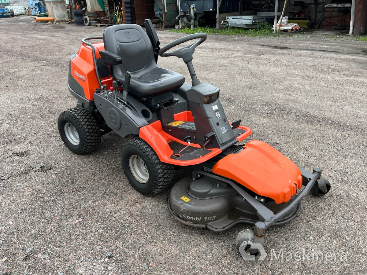 Åkgräsklippare Husqvarna R422 Ts AWD - جزازة عشب الحدائق: صورة 3 Åkgräsklippare Husqvarna R422 Ts AWD - جزازة عشب الحدائق: صورة 3