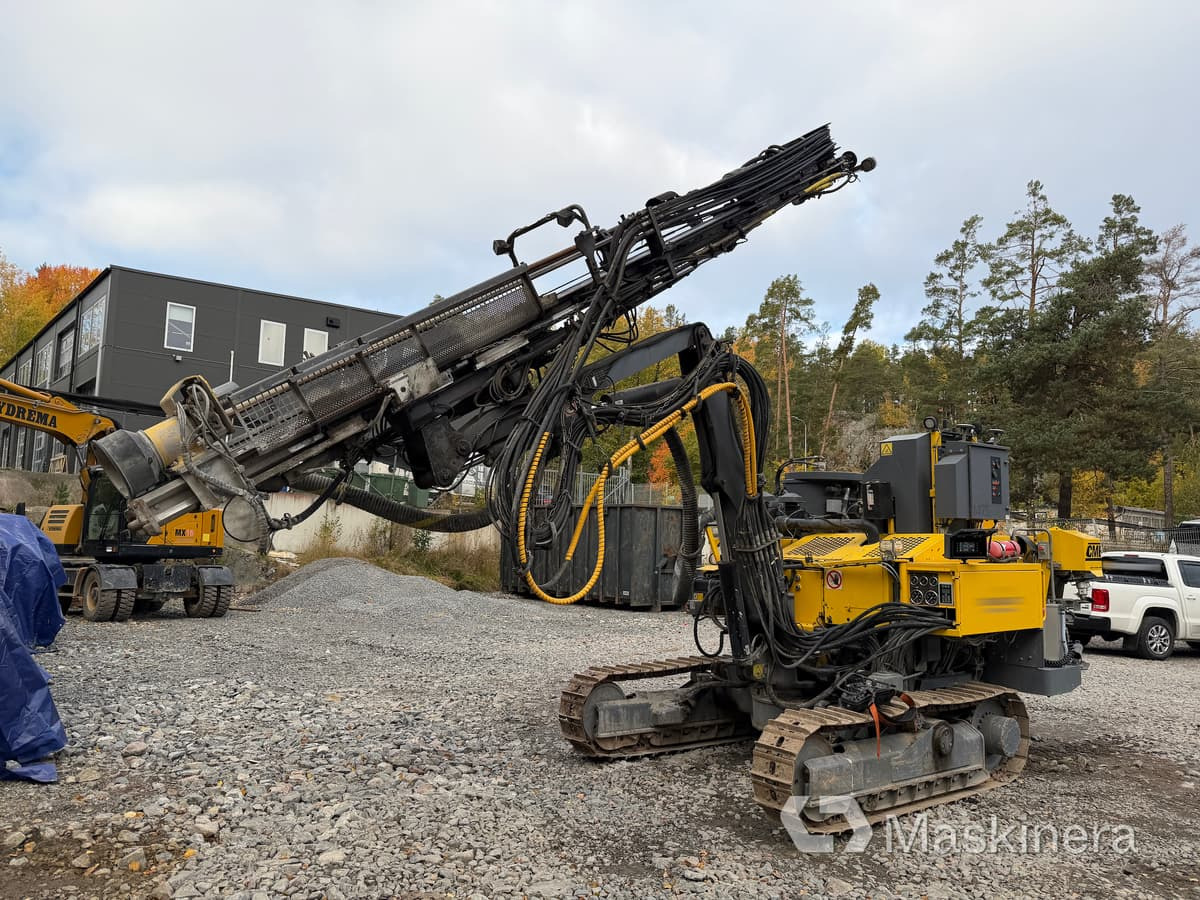 Borrvagn Atlas Copco FlexiROC T30R-03 - معدات حفر: صورة 1 Borrvagn Atlas Copco FlexiROC T30R-03 - معدات حفر: صورة 1
