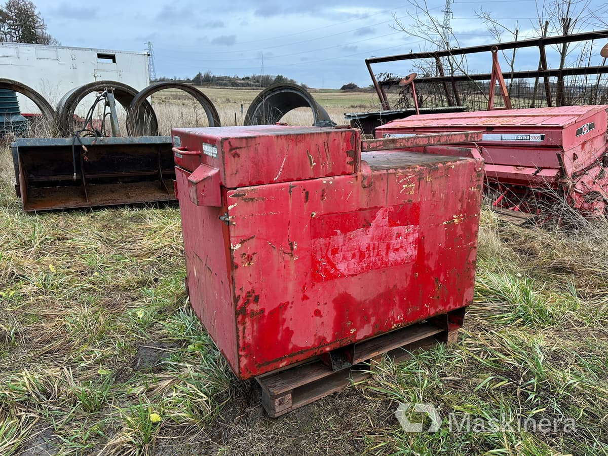 Färmartanken 31A/Y Färmartanken Dieseltank 600 liter - خزان تخزين: صورة 3 Färmartanken 31A/Y Färmartanken Dieseltank 600 liter - خزان تخزين: صورة 3