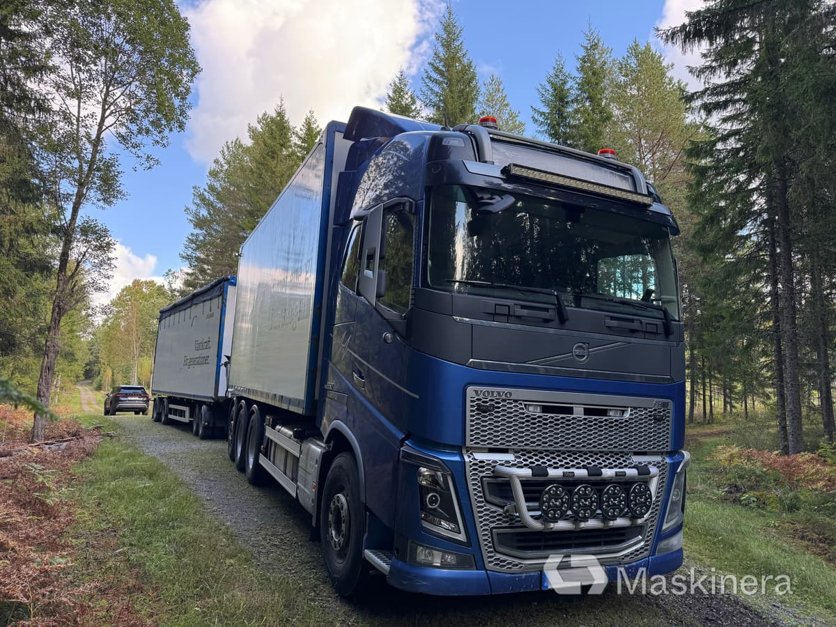 Flisbil Volvo FH16 8X4 med kran & sidtipp - شاحنة صندوقية, شاحنة كرين: صورة 3 Flisbil Volvo FH16 8X4 med kran & sidtipp - شاحنة صندوقية, شاحنة كرين: صورة 3