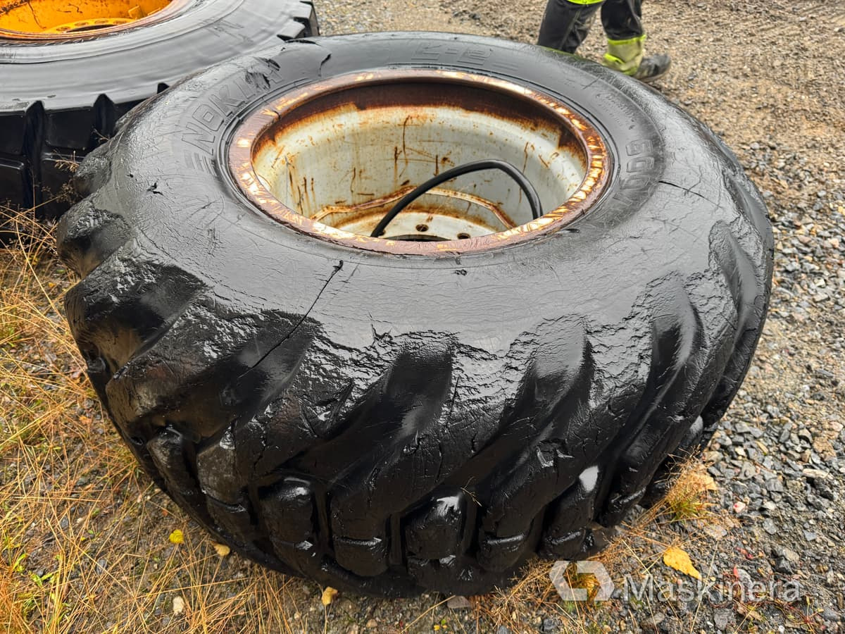 Hjul Nokian L-2 600/55-26.5 - عجلات - آلات الإنشاء: صورة 3 Hjul Nokian L-2 600/55-26.5 - عجلات - آلات الإنشاء: صورة 3