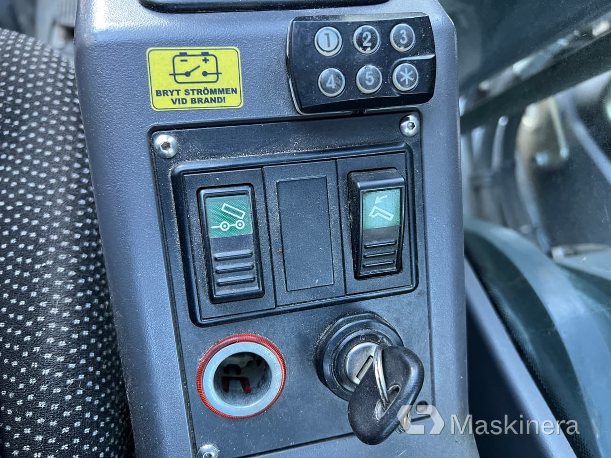 حفار زاحف Hjulgrävare Atlas 160 W med grävsystem: صورة 30 حفار زاحف Hjulgrävare Atlas 160 W med grävsystem: صورة 30