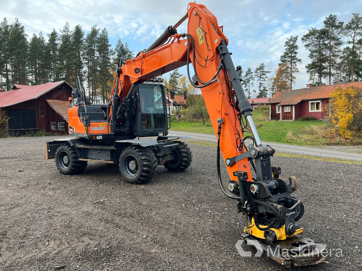 Hjulgrävare Doosan DX140-5 - حفار زاحف: صورة 3 Hjulgrävare Doosan DX140-5 - حفار زاحف: صورة 3
