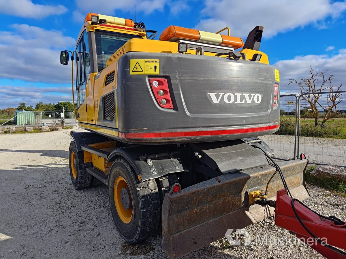 Hjulgrävare Volvo EW160D - حفار زاحف: صورة 3 Hjulgrävare Volvo EW160D - حفار زاحف: صورة 3