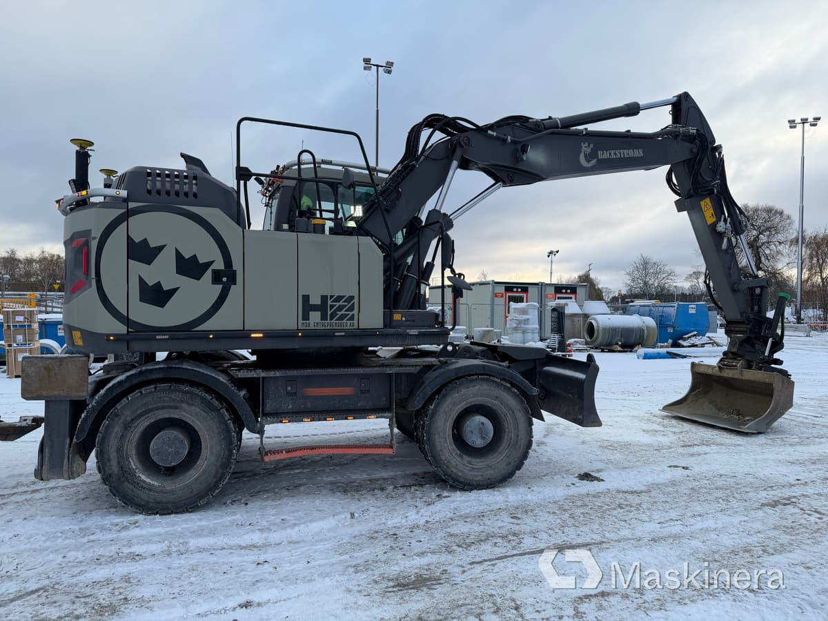 Hjulgrävare Volvo EW160E med tillbehör - حفار زاحف: صورة 4 Hjulgrävare Volvo EW160E med tillbehör - حفار زاحف: صورة 4