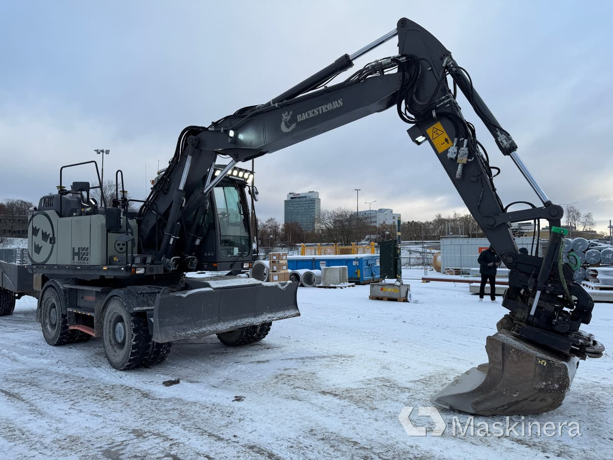 Hjulgrävare Volvo EW160E med tillbehör - حفار زاحف: صورة 3 Hjulgrävare Volvo EW160E med tillbehör - حفار زاحف: صورة 3