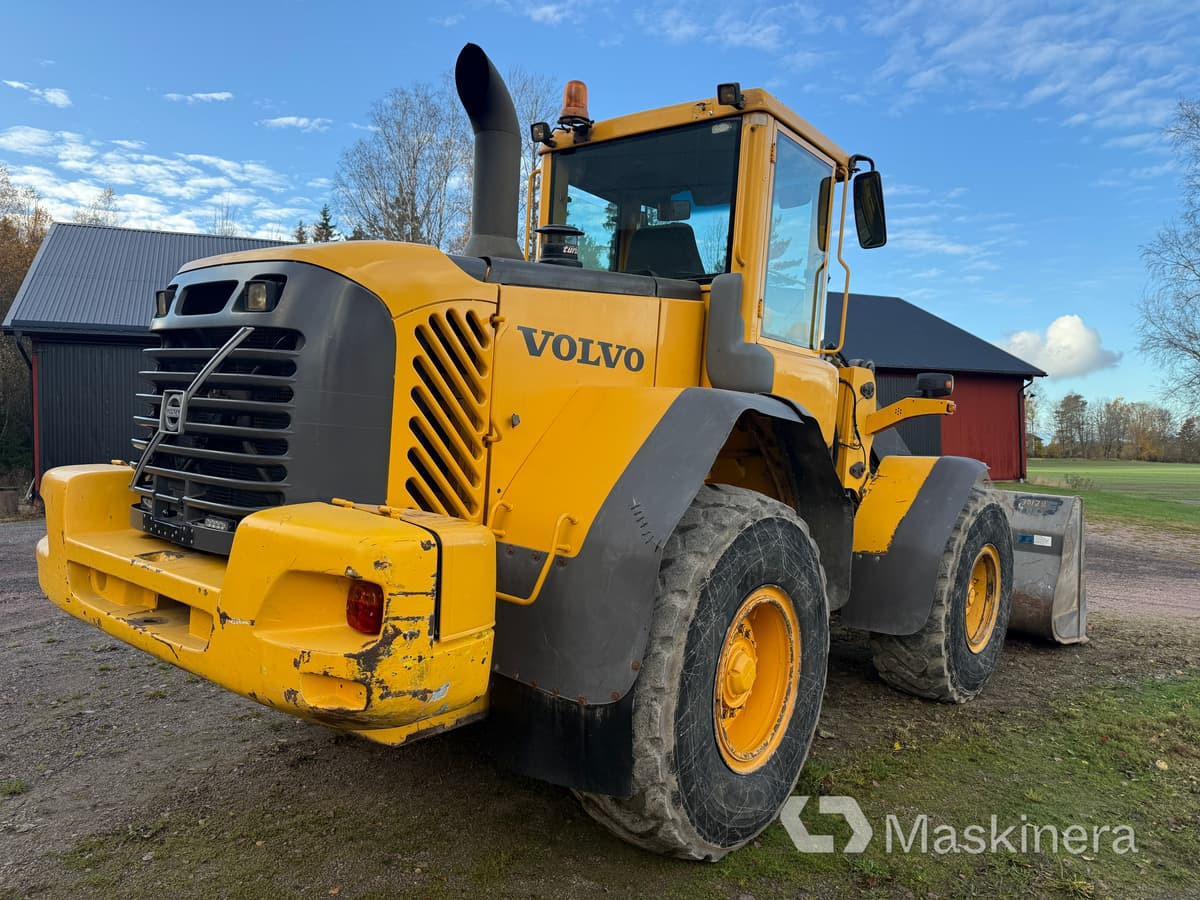 Hjullastare Volvo L90E med tillbehör - اللودر بعجل: صورة 5 Hjullastare Volvo L90E med tillbehör - اللودر بعجل: صورة 5