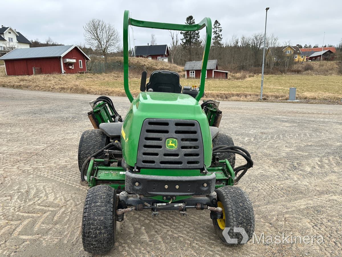 John Deere 7700 PC FM PrecisionCut Fairwayklippare - جزازة عشب الحدائق: صورة 5 John Deere 7700 PC FM PrecisionCut Fairwayklippare - جزازة عشب الحدائق: صورة 5