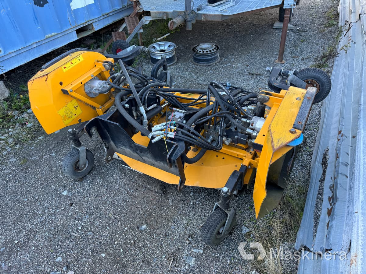 Klippdäck GMR Stensballe TH 2500B - جزازة عشب الحدائق: صورة 4 Klippdäck GMR Stensballe TH 2500B - جزازة عشب الحدائق: صورة 4