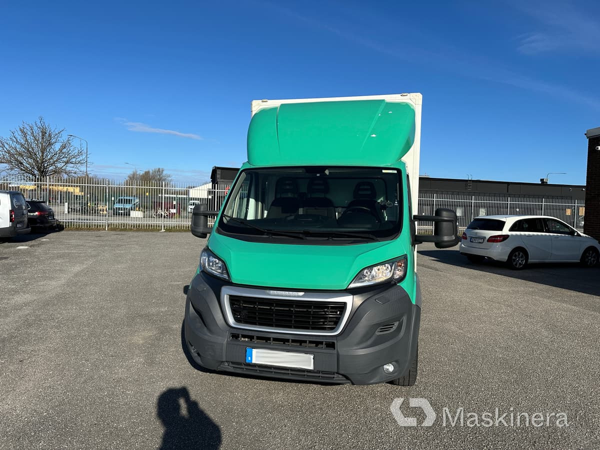 Lastbil Peugeot Boxer 2017 - شاحنة بصندوق مغلق: صورة 2 Lastbil Peugeot Boxer 2017 - شاحنة بصندوق مغلق: صورة 2