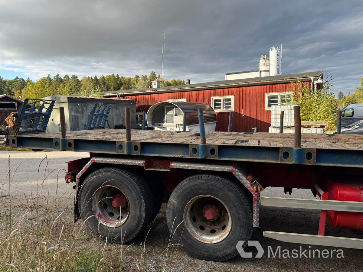 Lastväxlare Scania R420 6X4 Tridem med maskinflak och grusflak - شاحنة برافعة خطافية: صورة 5 Lastväxlare Scania R420 6X4 Tridem med maskinflak och grusflak - شاحنة برافعة خطافية: صورة 5