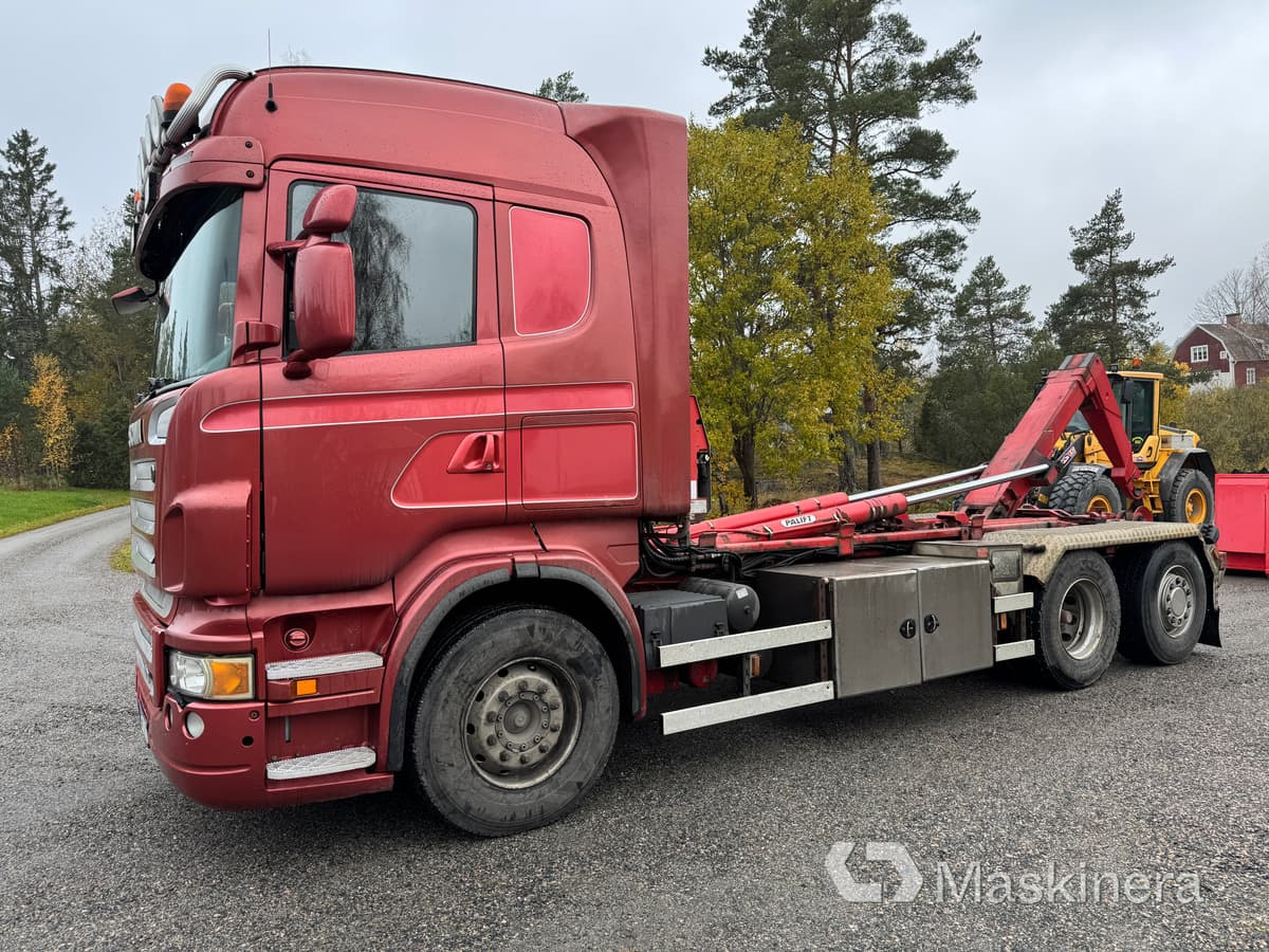 Lastväxlare Scania R500LB6X2*4HHA - شاحنة برافعة خطافية: صورة 1 Lastväxlare Scania R500LB6X2*4HHA - شاحنة برافعة خطافية: صورة 1