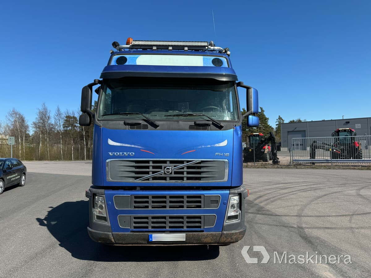 Lastväxlare Volvo FH16 tandemdrift - شاحنة برافعة خطافية: صورة 2 Lastväxlare Volvo FH16 tandemdrift - شاحنة برافعة خطافية: صورة 2