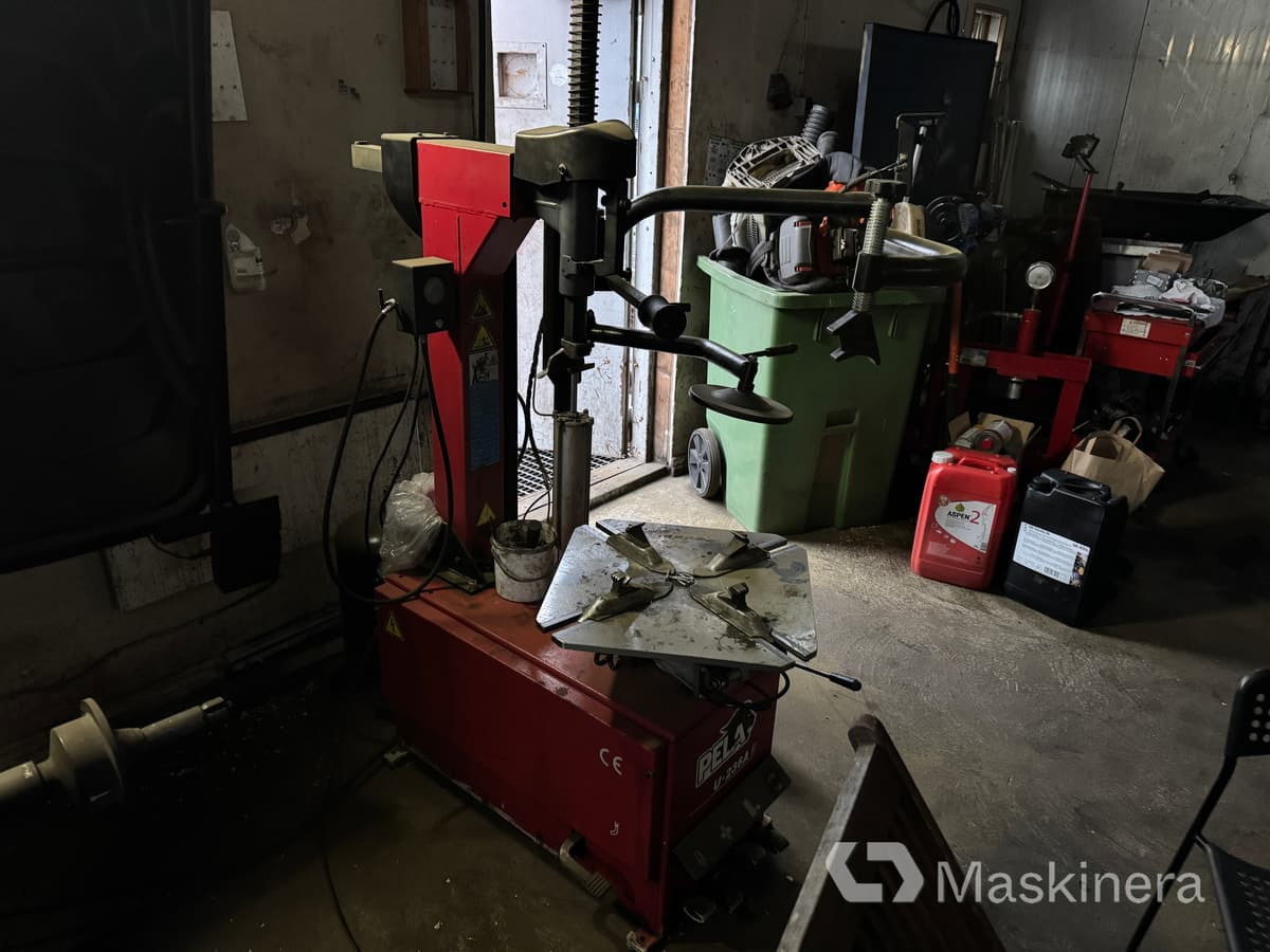 Pela & Megaspin 400 Däckmaskin Pela U-236A & Megaspin 400 - معدات الورشة: صورة 2 Pela & Megaspin 400 Däckmaskin Pela U-236A & Megaspin 400 - معدات الورشة: صورة 2