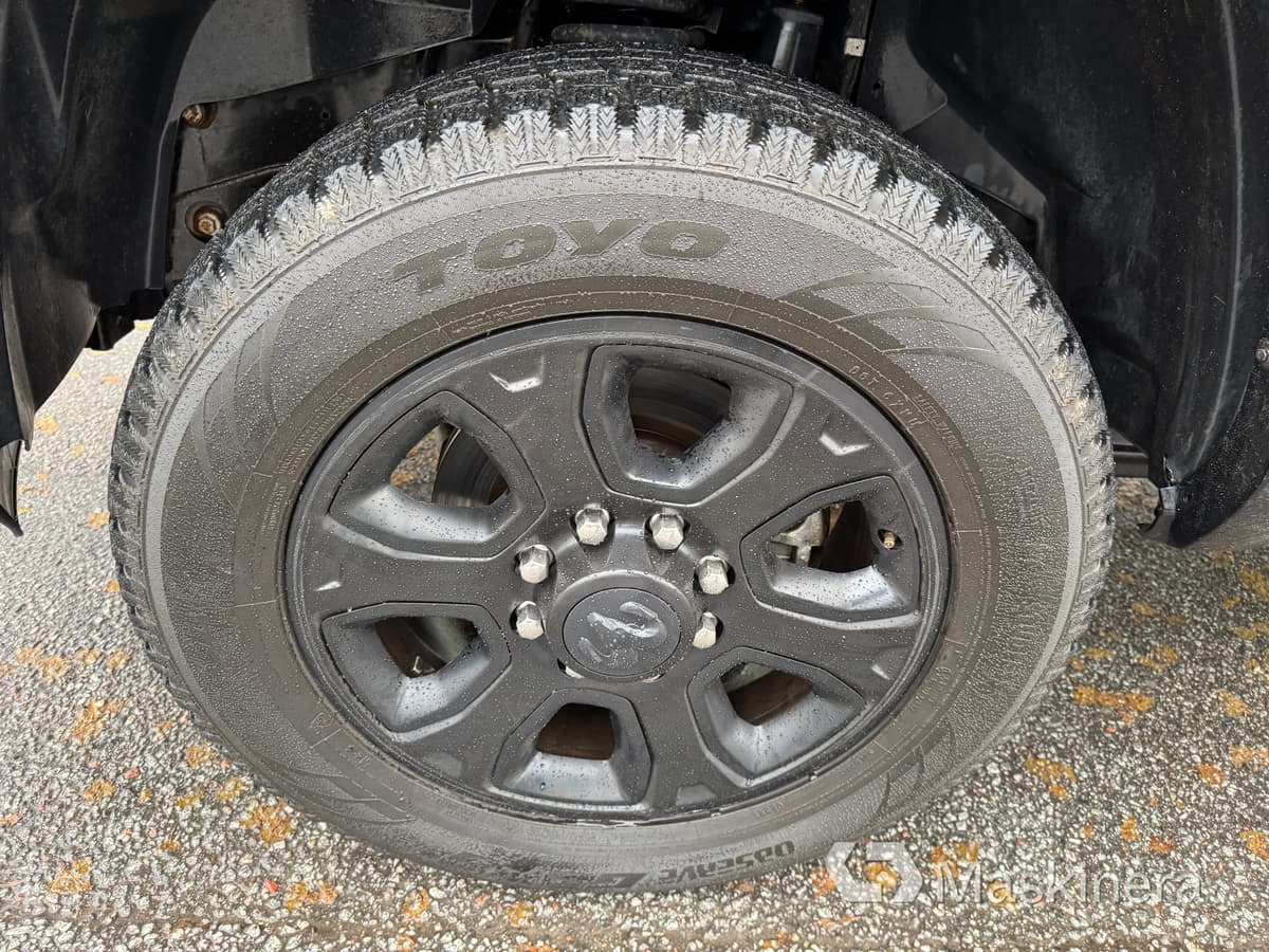 فان Pickup Ram 2500 Laramie: صورة 32 فان Pickup Ram 2500 Laramie: صورة 32