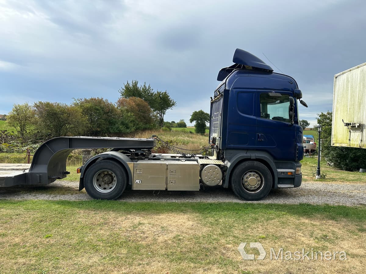 Scania R420 highline A-traktor Scania + 2 släp - رأس تريلا, نصف مقطورة بلودر منخفض: صورة 4 Scania R420 highline A-traktor Scania + 2 släp - رأس تريلا, نصف مقطورة بلودر منخفض: صورة 4