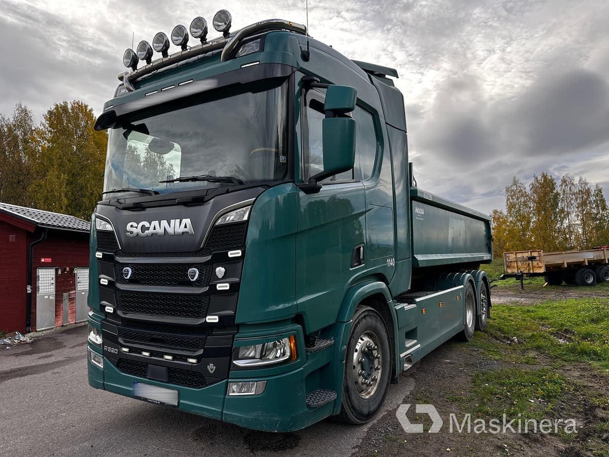 Scania R580 Lastväxlare Scania R520B6X2 - شاحنة برافعة خطافية: صورة 1 Scania R580 Lastväxlare Scania R520B6X2 - شاحنة برافعة خطافية: صورة 1