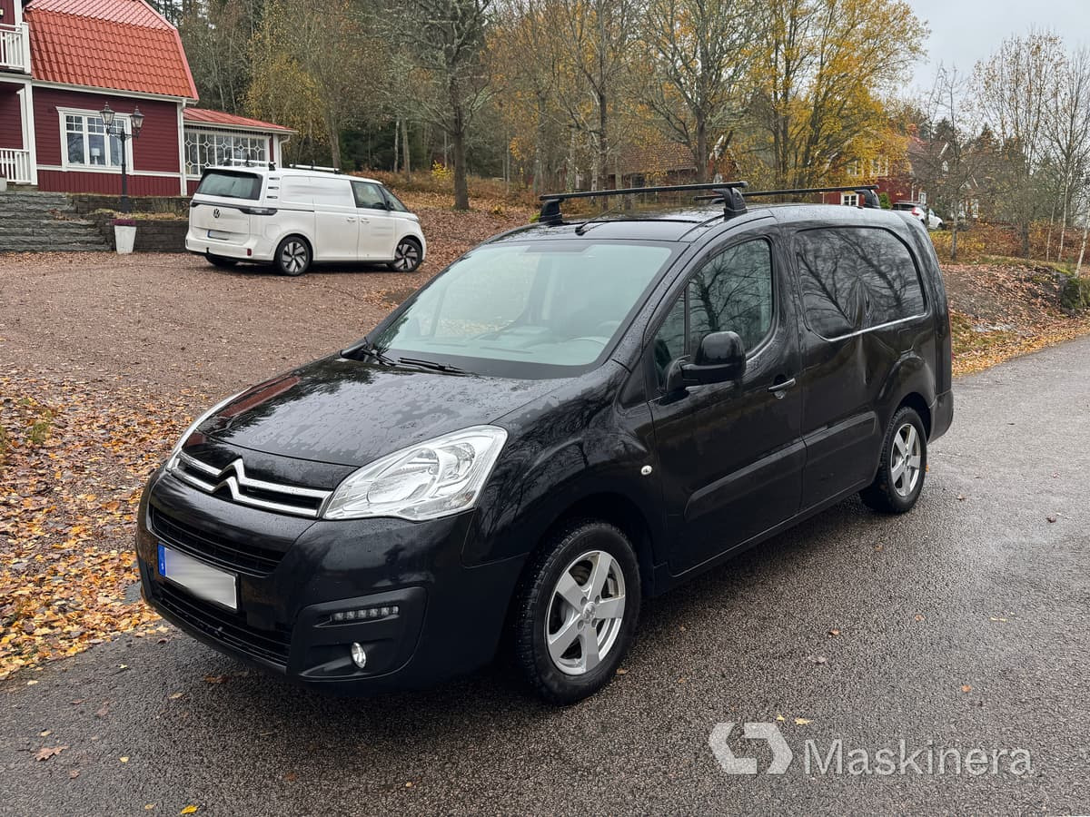 Skåpbil Citroen Berlingo - فان المدمجة: صورة 1 Skåpbil Citroen Berlingo - فان المدمجة: صورة 1