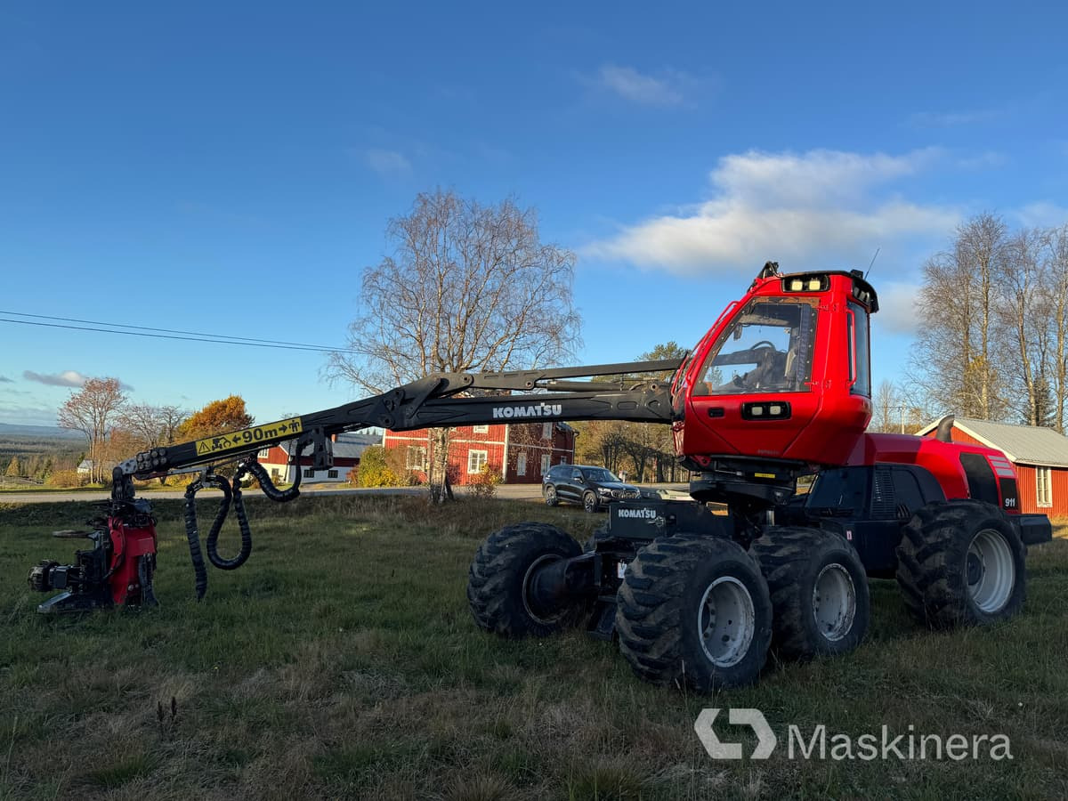 Skördare Komatsu XH 911 CX-6 - آلة حصاد الأشجار: صورة 1 Skördare Komatsu XH 911 CX-6 - آلة حصاد الأشجار: صورة 1