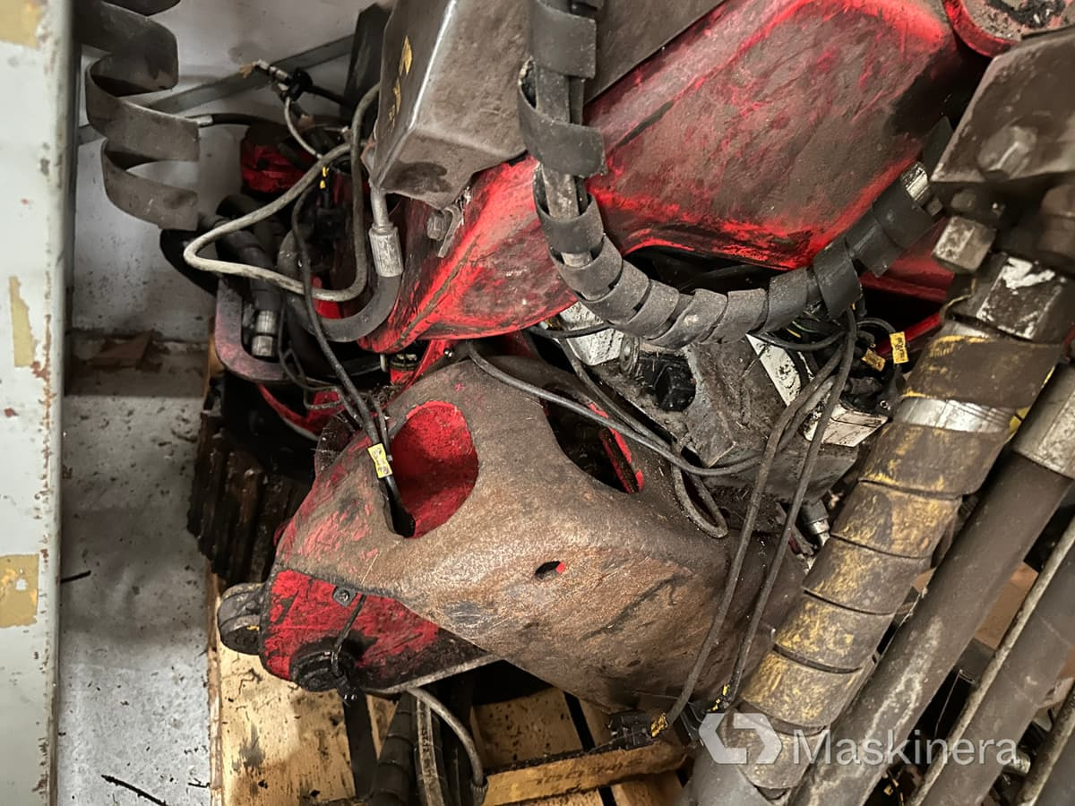 Skördaraggregat SP 451 (reservdelsobjekt) - رأس قطع الأشجار: صورة 2 Skördaraggregat SP 451 (reservdelsobjekt) - رأس قطع الأشجار: صورة 2