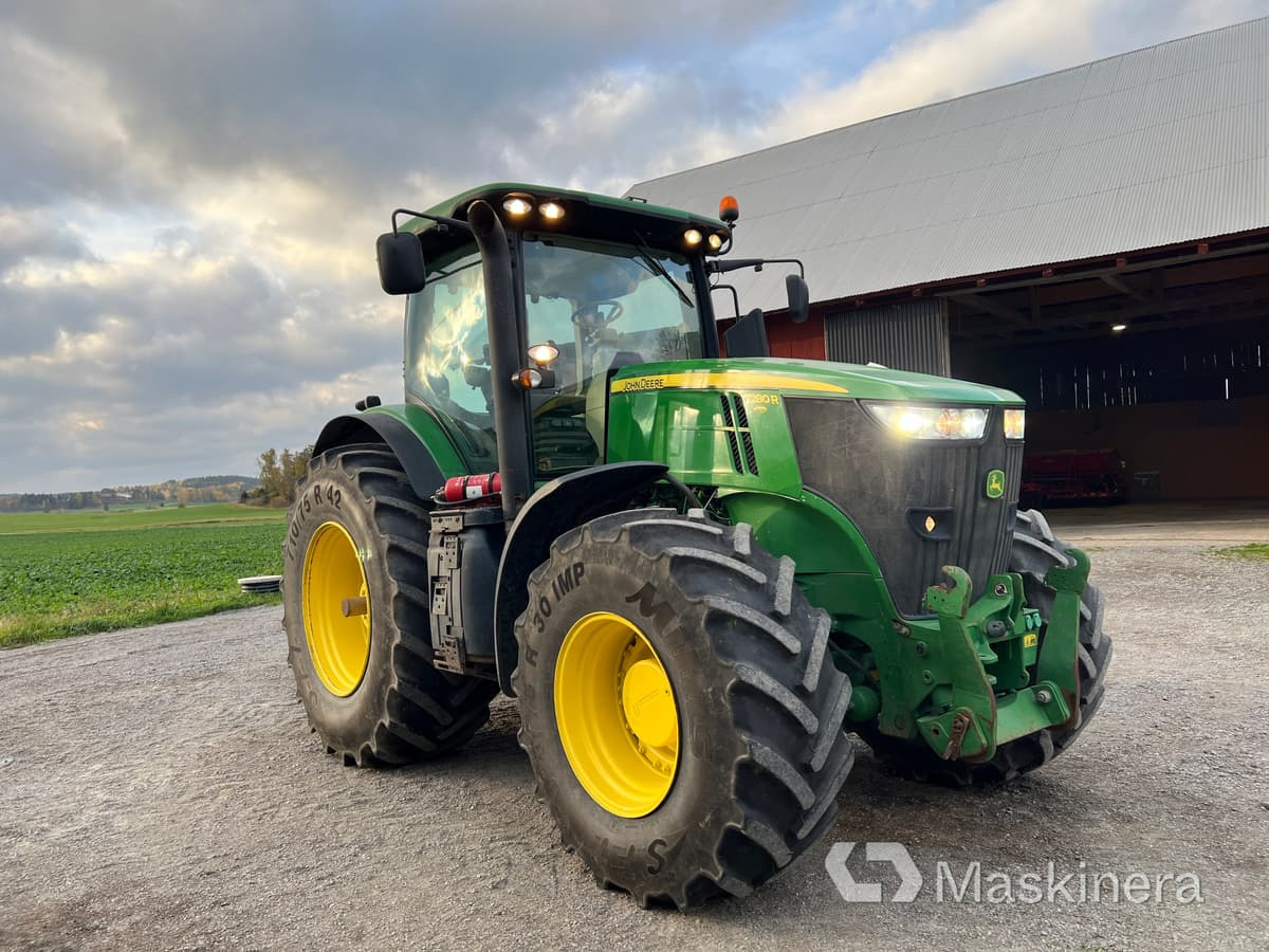 Traktor John Deere 7280R med dubbelmontage & GPS - جرار: صورة 3 Traktor John Deere 7280R med dubbelmontage & GPS - جرار: صورة 3