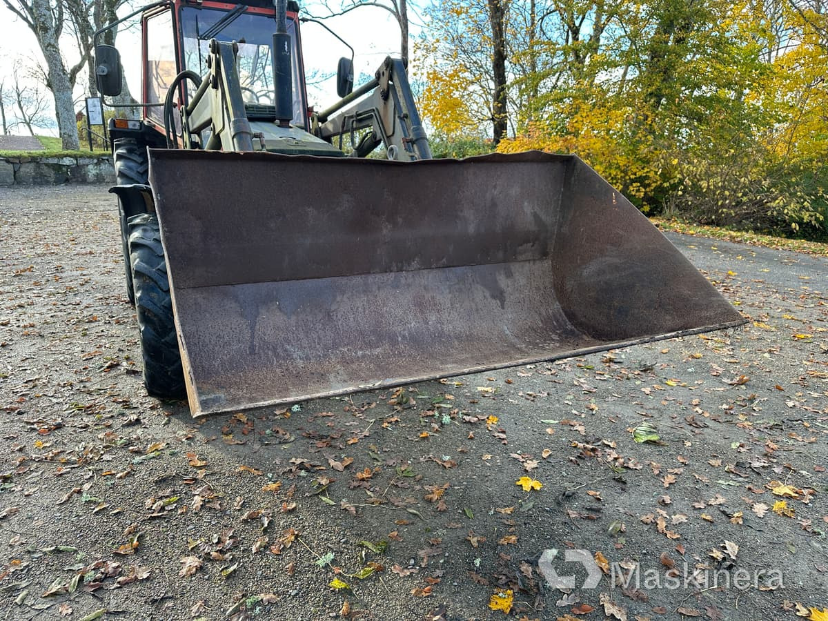 تأجير  Traktor Valmet 405-4 med frontlastare Traktor Valmet 405-4 med frontlastare: صورة 23