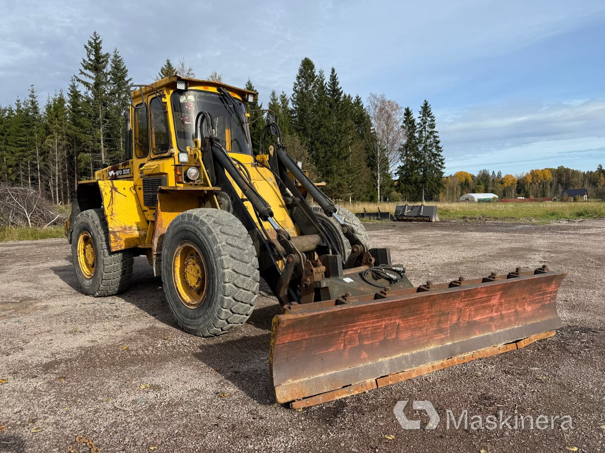 Volvo BM L70 Hjullastare Volvo L70 med snöredskap - اللودر بعجل: صورة 2 Volvo BM L70 Hjullastare Volvo L70 med snöredskap - اللودر بعجل: صورة 2