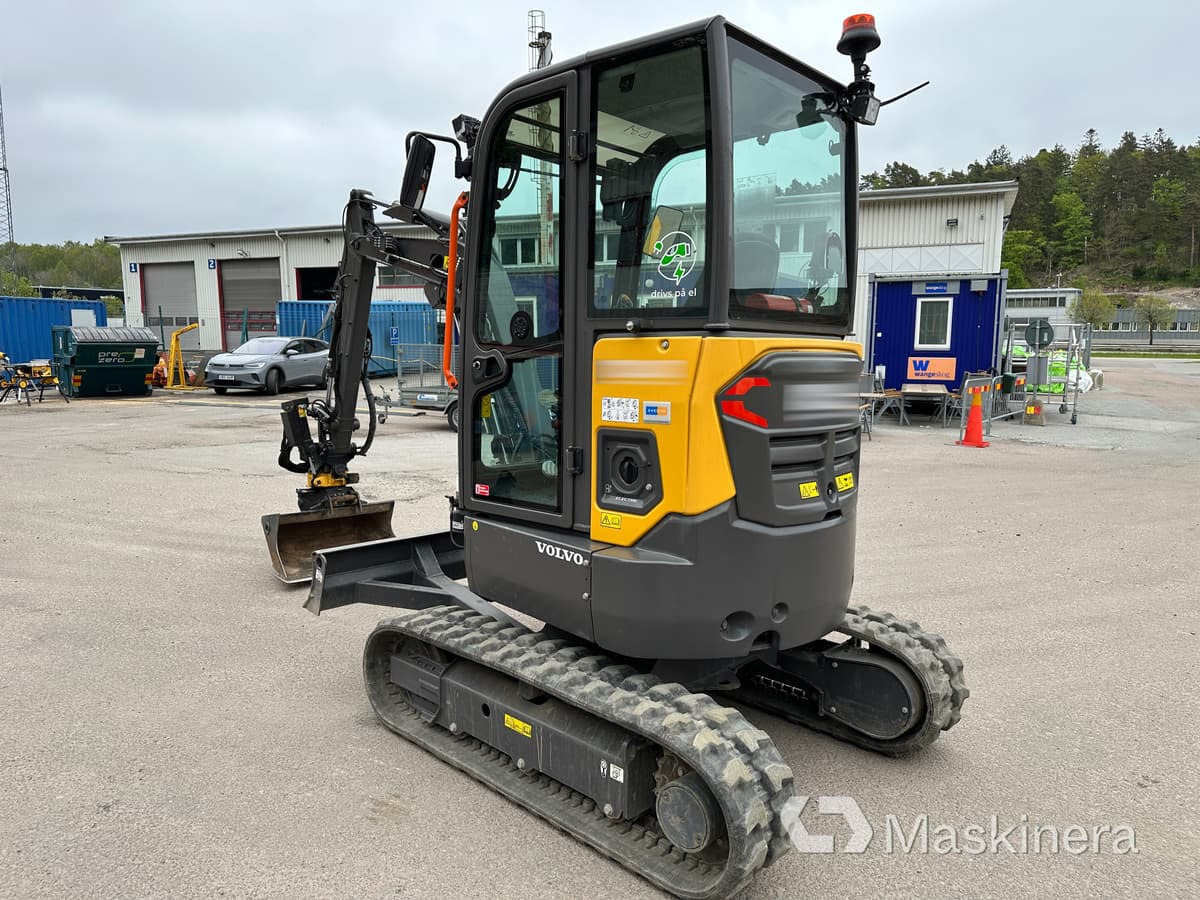 Volvo JECR25D Electric Grävmaskin Volvo ECR25 Electric - حفار زاحف: صورة 3 Volvo JECR25D Electric Grävmaskin Volvo ECR25 Electric - حفار زاحف: صورة 3