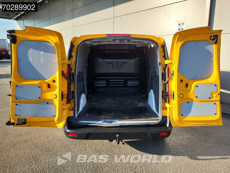 Ford Transit Connect 100PK L1H1 Navi Trekhaak Airco Cruise Camera Parkeersensoren Euro6 L1 3m3 Airco Trekhaak Cruise control - فان: صورة 3 Ford Transit Connect 100PK L1H1 Navi Trekhaak Airco Cruise Camera Parkeersensoren Euro6 L1 3m3 Airco Trekhaak Cruise control - فان: صورة 3