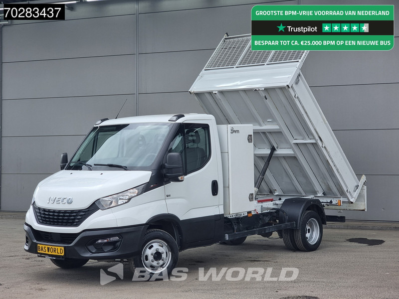 Iveco Daily 35C16 3.0L Open Laadbak met Kist Dubbellucht 3,5t Trekhaak Airco Cruise Pritsche Pickup Open Box Airco Cruise control - شاحنة توصيل مفتوحة: صورة 1 Iveco Daily 35C16 3.0L Open Laadbak met Kist Dubbellucht 3,5t Trekhaak Airco Cruise Pritsche Pickup Open Box Airco Cruise control - شاحنة توصيل مفتوحة: صورة 1