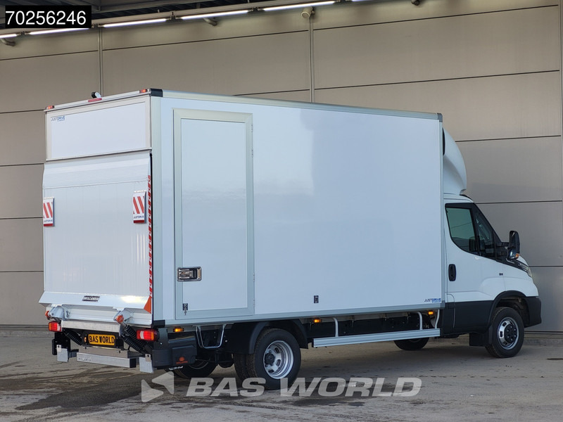 Iveco Daily 35C18 3.0L Automaat Bakwagen Laadklep LED Navi Camera Airco Cruise Meubelbak Koffer Airco Cruise control - شاحنة بصندوق مغلق: صورة 2 Iveco Daily 35C18 3.0L Automaat Bakwagen Laadklep LED Navi Camera Airco Cruise Meubelbak Koffer Airco Cruise control - شاحنة بصندوق مغلق: صورة 2
