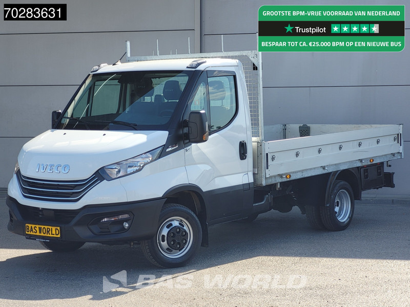 Iveco Daily 35C18 3.0L Open Laadbak Dubbellucht 3,5t Trekhaak Airco Cruise Camera Parkeersensoren Euro6 Meubelbak Koffer Airco Trekhaak Crui - شاحنة توصيل مفتوحة: صورة 1 Iveco Daily 35C18 3.0L Open Laadbak Dubbellucht 3,5t Trekhaak Airco Cruise Camera Parkeersensoren Euro6 Meubelbak Koffer Airco Trekhaak Crui - شاحنة توصيل مفتوحة: صورة 1