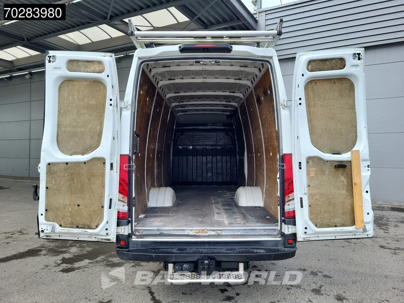 Iveco Daily 35C18 Automaat Dubbellucht L3H2 3,5t Trekhaak Airco Camera Imperiaal Euro6 L4H2 16m3 Airco Trekhaak Cruise control - فان: صورة 3 Iveco Daily 35C18 Automaat Dubbellucht L3H2 3,5t Trekhaak Airco Camera Imperiaal Euro6 L4H2 16m3 Airco Trekhaak Cruise control - فان: صورة 3