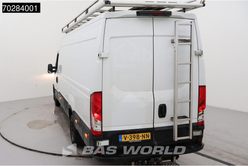 Iveco Daily 35C18 COMING SOON! 3.0L Automaat L3H2 3,5t Trekhaak Airco Camera Imperiaal Euro6 L4H2 16m3 Airco - فان: صورة 5 Iveco Daily 35C18 COMING SOON! 3.0L Automaat L3H2 3,5t Trekhaak Airco Camera Imperiaal Euro6 L4H2 16m3 Airco - فان: صورة 5