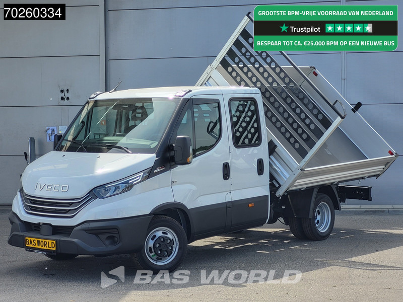 Iveco Daily 35C21 3-Zijdige Kipper Dubbel Cabine 210PK 3.0L Dubbellucht 3,5t Trekhaak ACC Airco LED Camera CarPlay Euro6 Tipper Benne Kieper - قلاب صغير: صورة 1 Iveco Daily 35C21 3-Zijdige Kipper Dubbel Cabine 210PK 3.0L Dubbellucht 3,5t Trekhaak ACC Airco LED Camera CarPlay Euro6 Tipper Benne Kieper - قلاب صغير: صورة 1