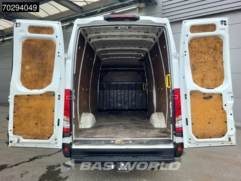 Iveco Daily 35S14 Automaat L2H2 3,5t Trekhaak LED Airco Cruise Camera Euro6 L2 12m3 Airco Trekhaak Cruise control - فان: صورة 3 Iveco Daily 35S14 Automaat L2H2 3,5t Trekhaak LED Airco Cruise Camera Euro6 L2 12m3 Airco Trekhaak Cruise control - فان: صورة 3